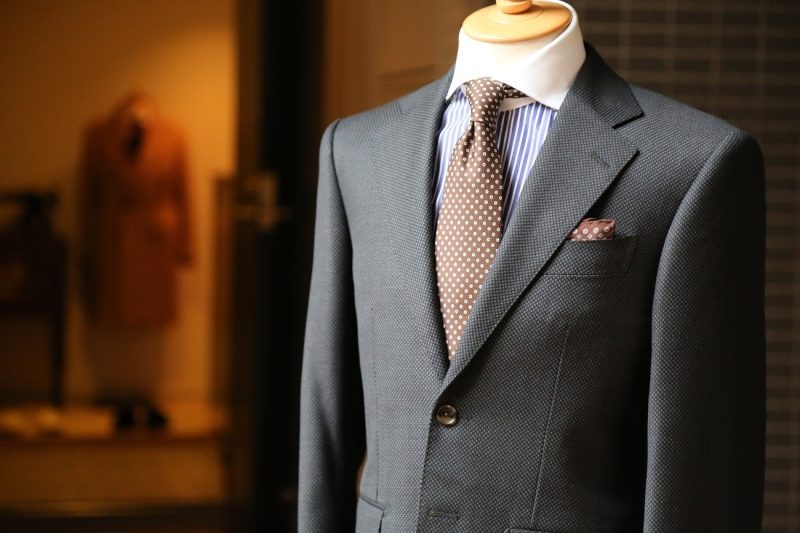 学会発表の服装は何が正解？