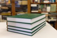 学会における抄録、要旨、予稿集違いとは？抄録・予稿集・要旨の詳細、文章要約のコツ、文章を段落に分ける、要点と要旨をピックアップする、相手に伝わりやすい言葉にする、良い文章の書き方などについてご案内。